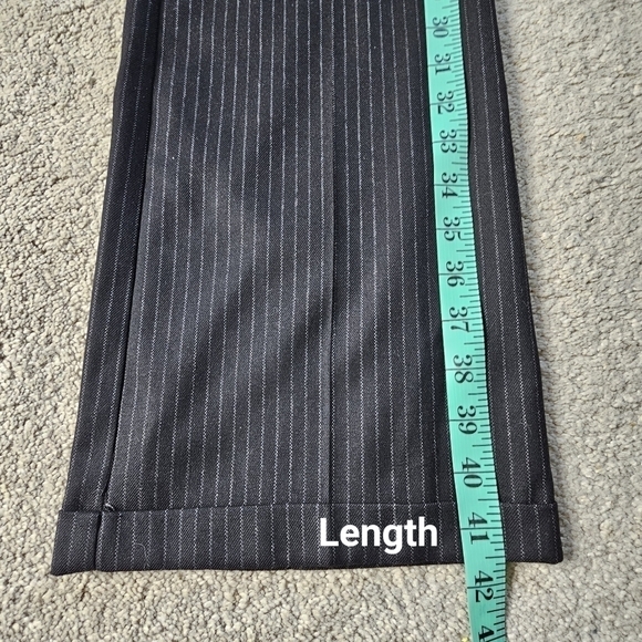 Le Chateau Women's Black Pinstripe Trouser, Wool Blend Pants, Size 0 - NWT - Picture 16 of 17